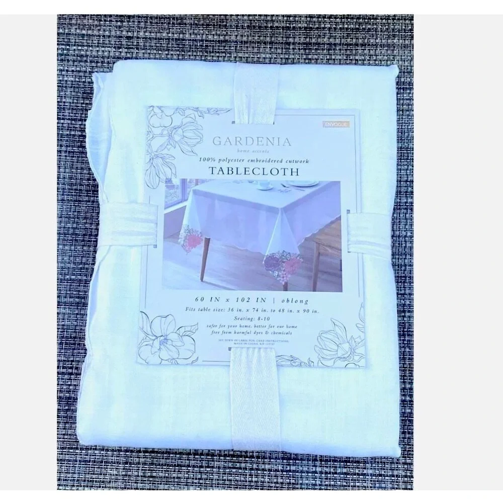 Envogue Gardenia 100% Polyester Embroidered Cutwork Oblong Tablecloth 60
